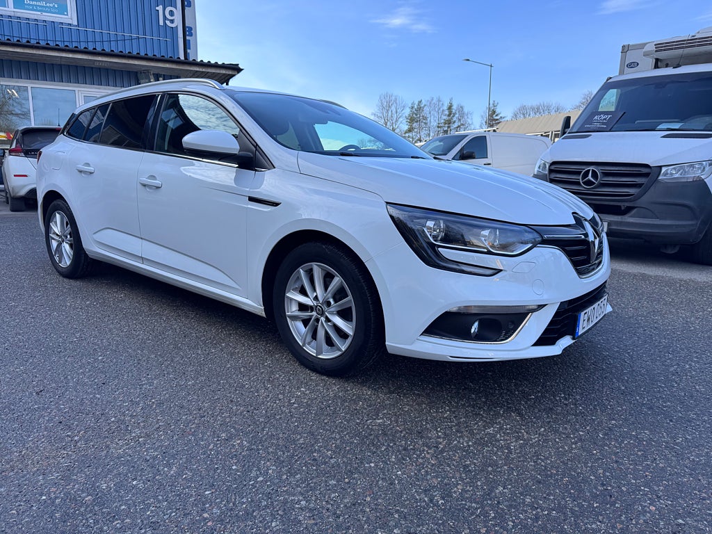 Renault Mégane Sport Tourer 1.5 dCi EDC Auto  Navi 1 Ägare Leasingbil  Euro 6