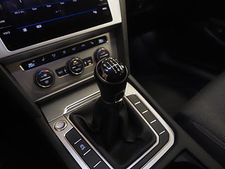 Kombi Volkswagen Passat 21 av 21