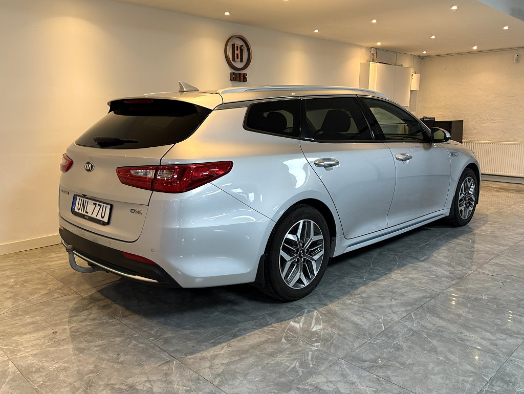 Kia Optima Sport Wagon Plug-in Hybrid Advance Plus SKINN DRAG H/K
