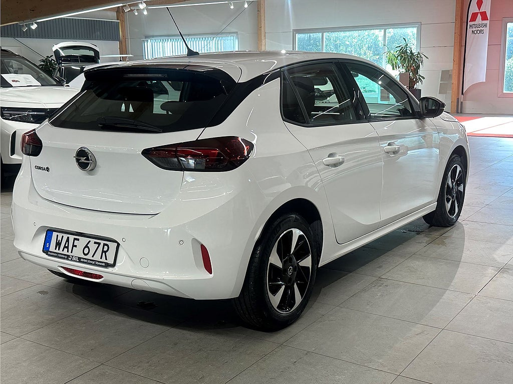 Bild på Opel Corsa-e D&T 50kWh 136hk Aut - B-KAMERA,CARPLAY,RATTVÄRME