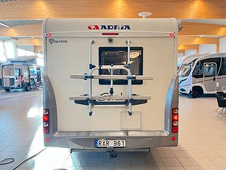 Husbil-halvintegrerad Adria Coral 670 SLT 6 av 31