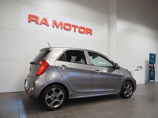 Halvkombi Kia Picanto 5 av 20
