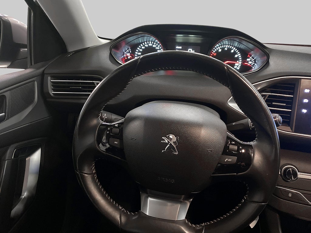 Peugeot 308 SW 1.2 PureTech 110 Active Euro 6 – bild 14