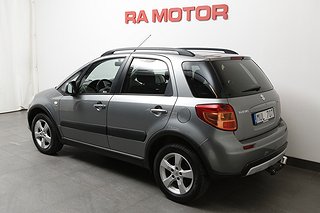 Halvkombi Suzuki SX4 5 av 23
