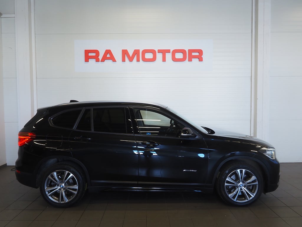 BMW X1 xDrive20d 190hk Steptronic Sport line PDC Motorvärmare 2016