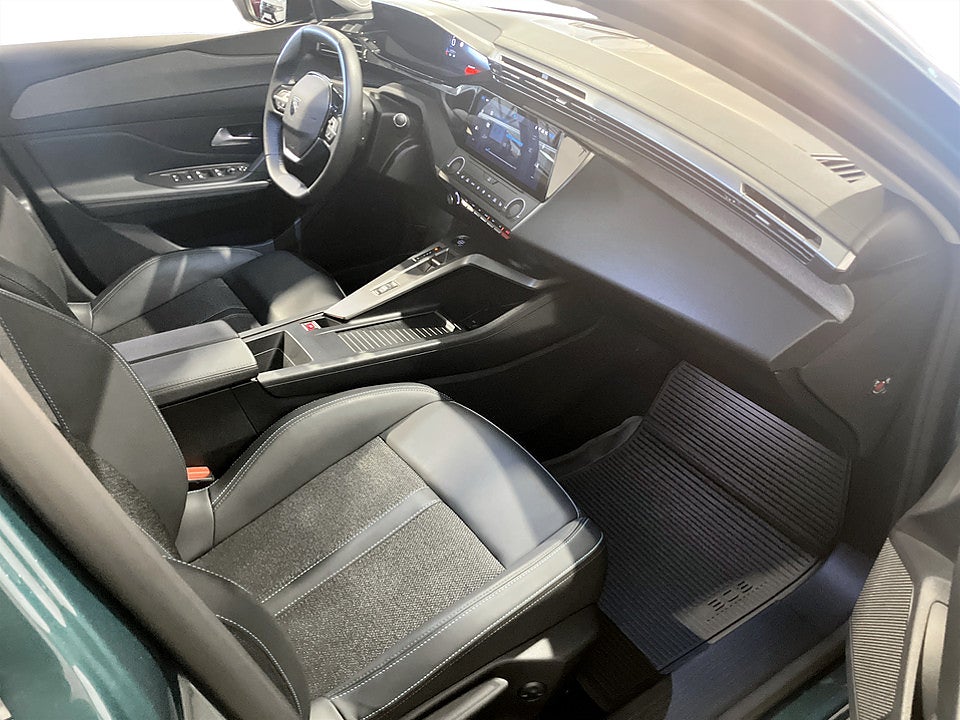 Bild på Peugeot 308 sw Allure Hybrid 145hk Aut B-KAMERA CARPLAY