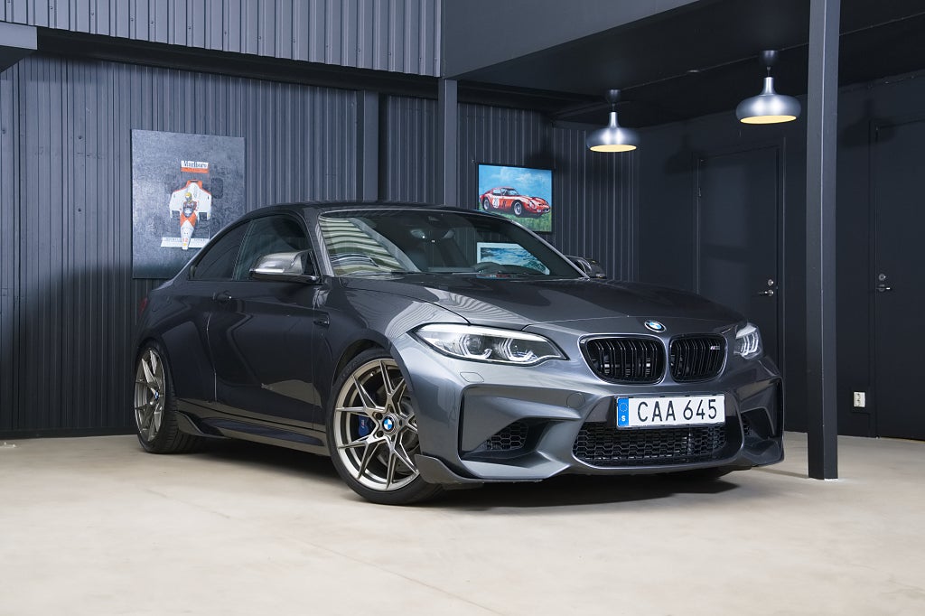 BMW M2 F87 DCT / Milltek / H/K / Svensksåld 