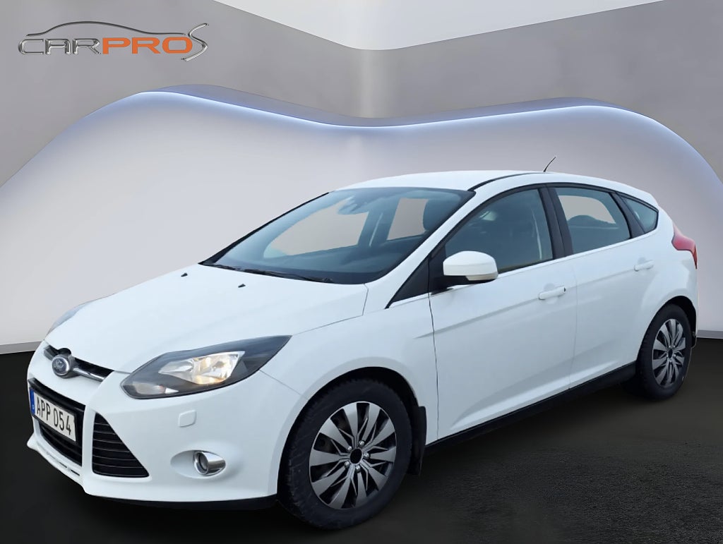 Ford Focus 1.0 EcoBoost Titanium Euro 5/Ny kamrem/Ny servad/ny bes