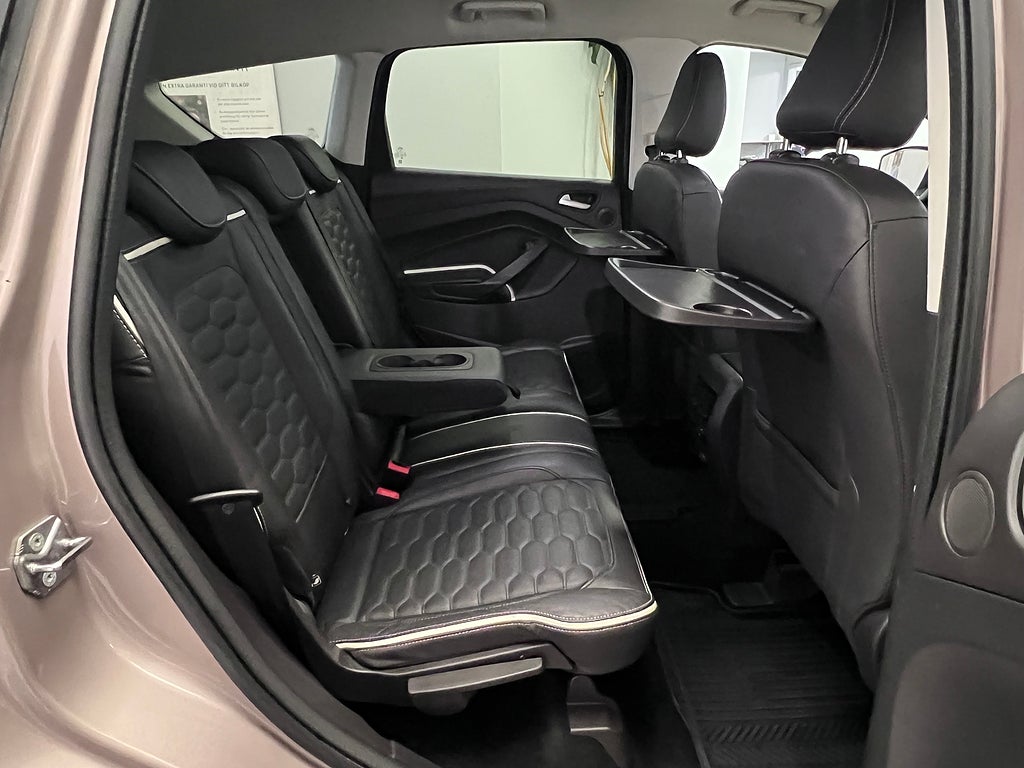 Ford Kuga 2018 - miniatyr 14