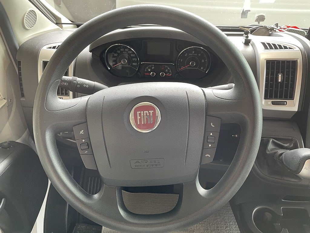 Adria Matrix Plus 670 SL / Automat 150hk / Solcell / Dragkrok / ALDE / - Adria