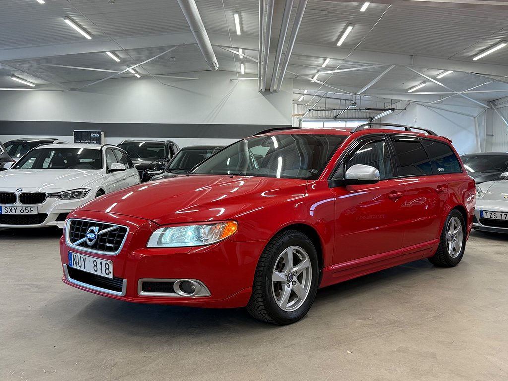 Volvo V70 D5 R-DESIGN SKINN DRAG D-VÄRM VOC 215HK