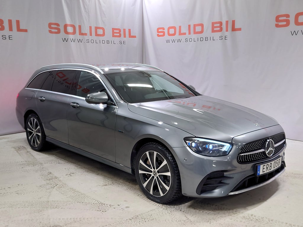 Mercedes-Benz E 300 T de 4MATIC AMG Line Drag Navi Värmare