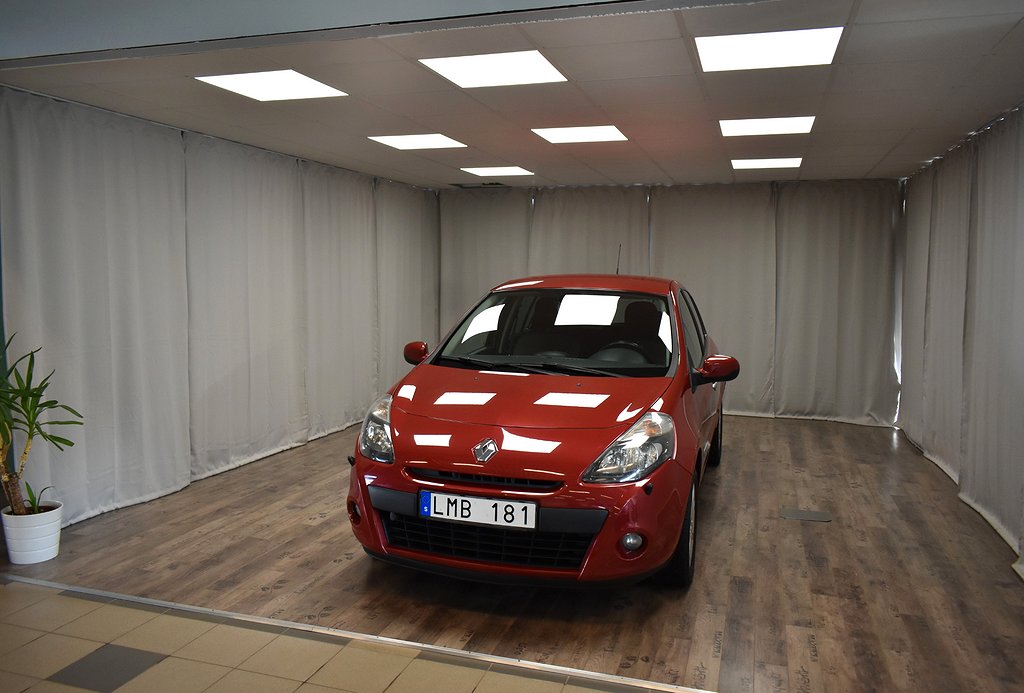 Renault Clio Halvkombi 1.2 E85 (75hk) Ny Servad *8839 mil*