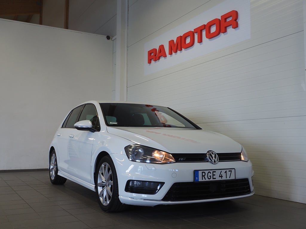 Volkswagen Golf 1.4 TSI 150hk DSG Automat R-Line Adaptiv Farthållare 2017