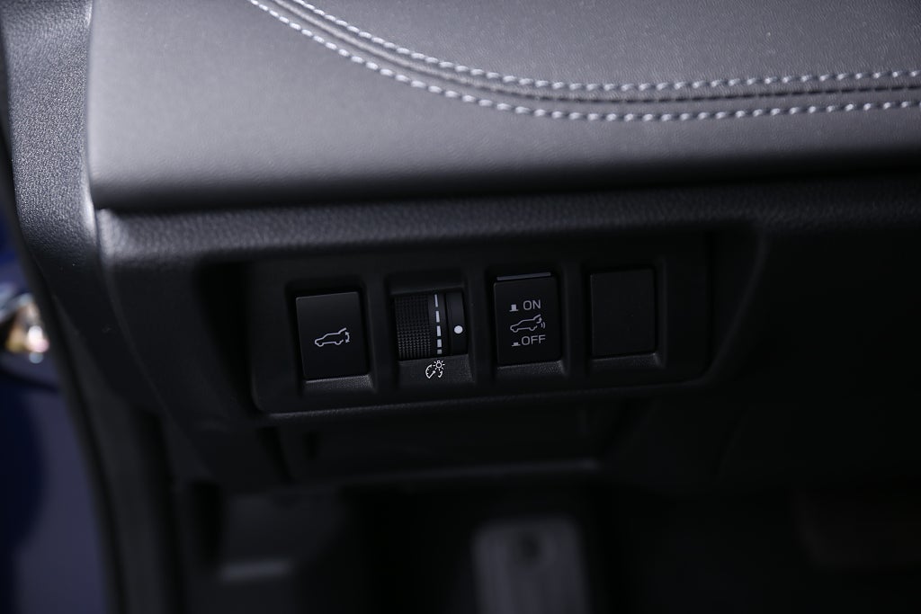 Subaru Outback Limited| 3 fria Service.