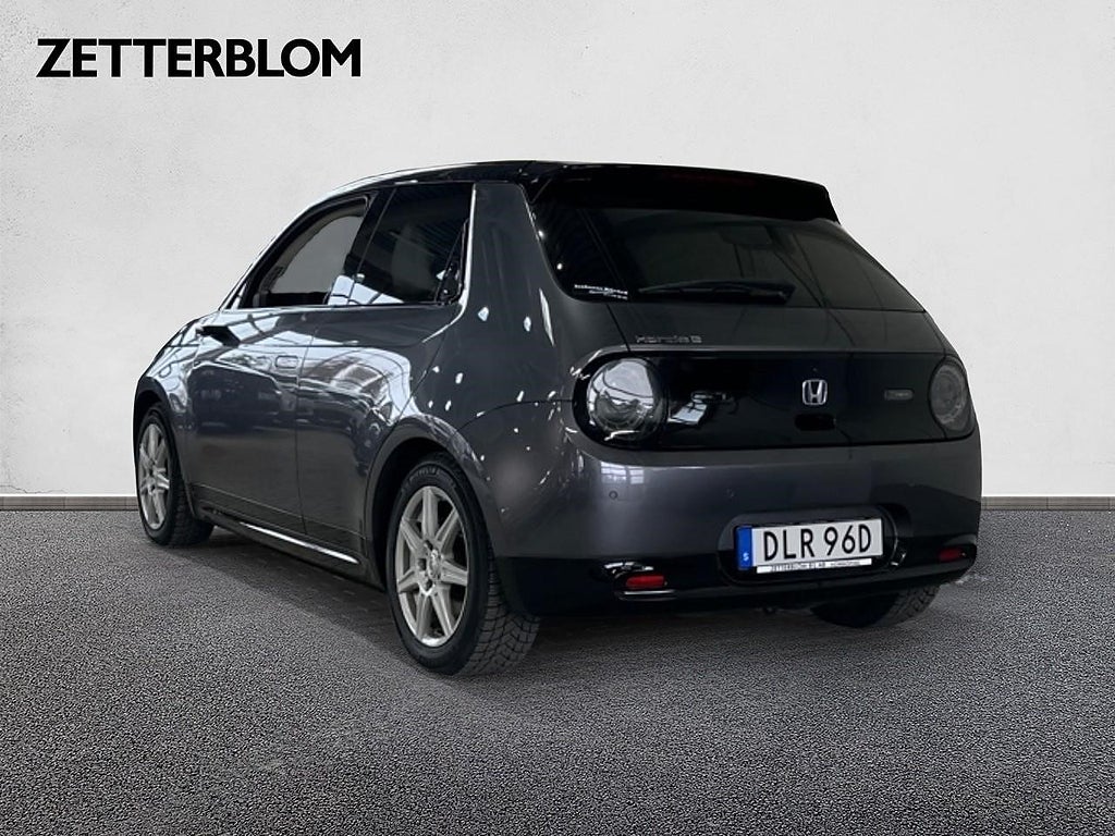 Halvkombi Honda E 22 av 27