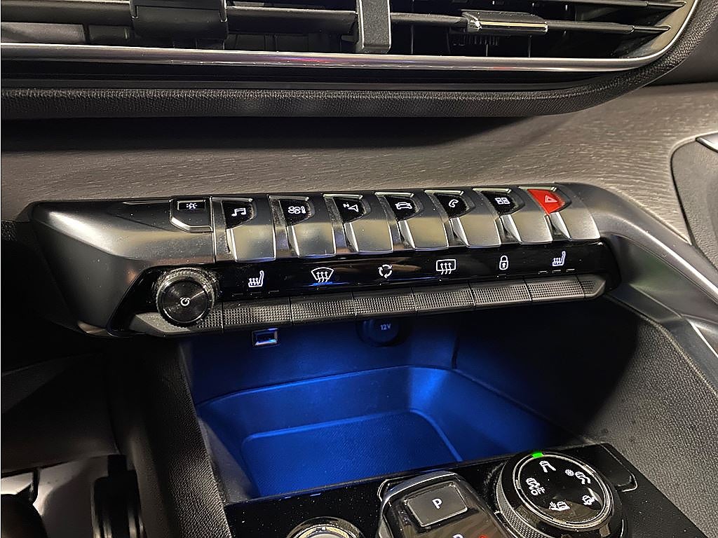 Bild på Peugeot 3008 GT 2.0 BHDi 180hk Aut - PANORAMA, SKINN