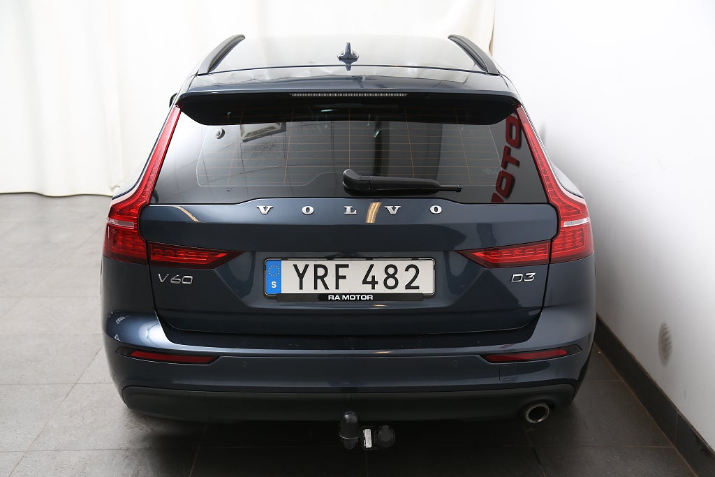 Volvo V60 D3 150hk Momentum Edition Aut Navi VOC Drag 2019