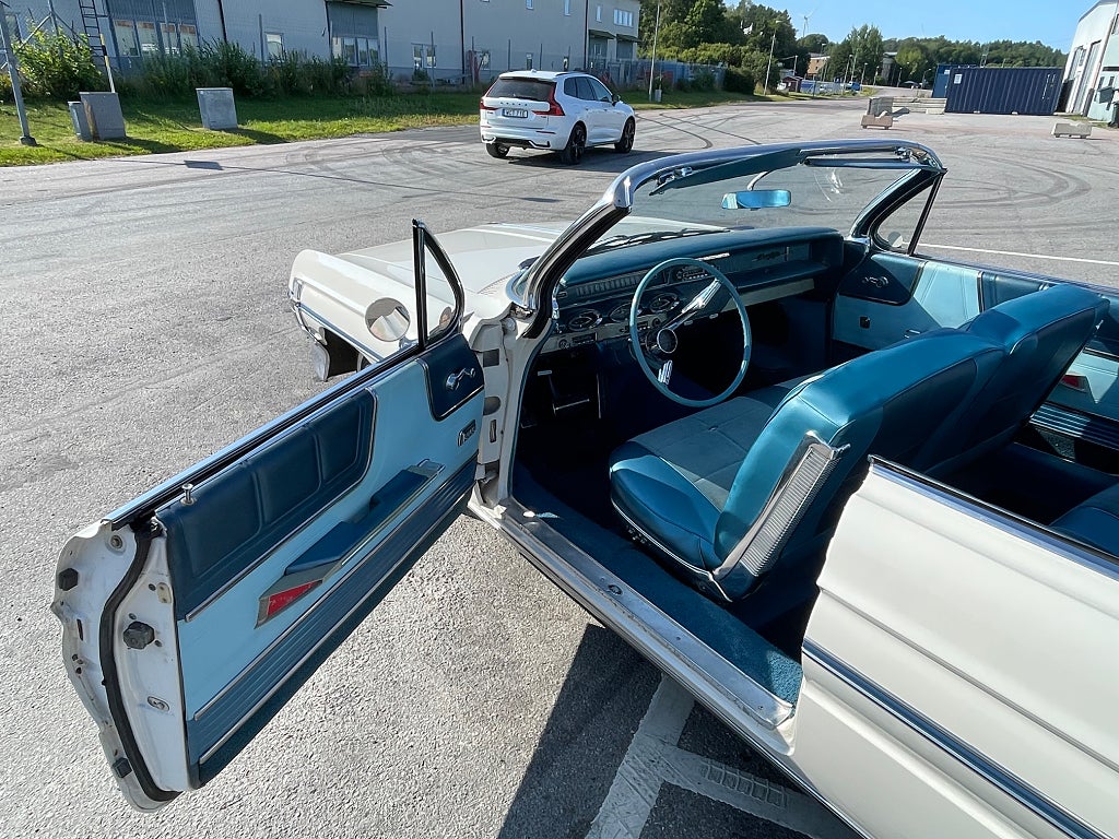 Oldsmobile 98 Classic Ninety-Eight Convertible Coupé 6.5 V8