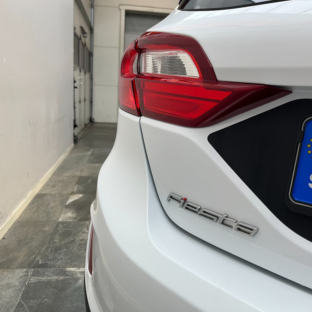 Ford Fiesta Active 1.0 EcoBoost Active Adaptivfarthållare 100hk