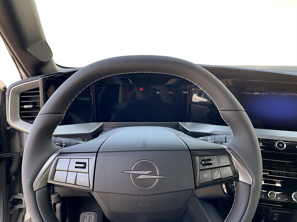 Bild på Opel Mokka GS Hybrid 145hk Aut - DEMO