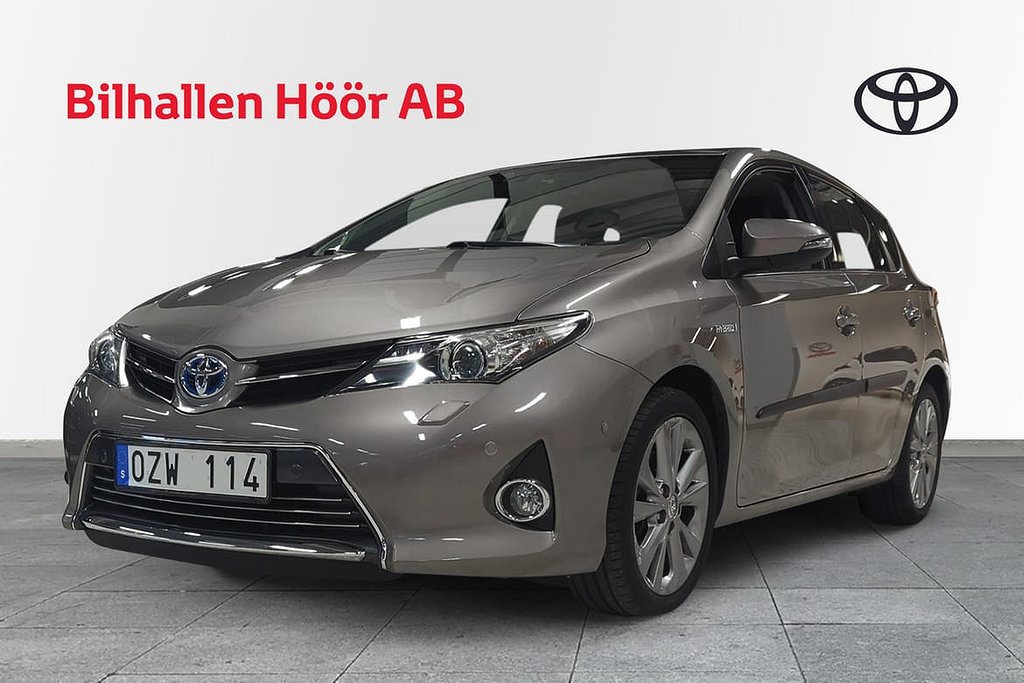 Toyota Auris Hybrid 1,8 5d Executive