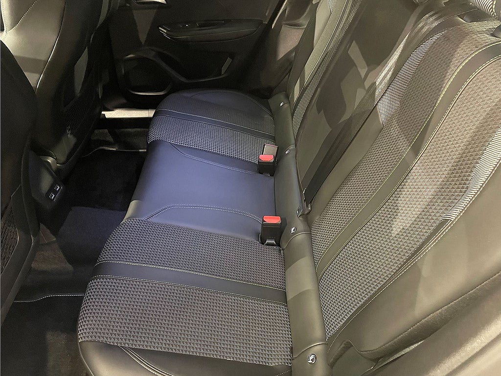 Bild på Peugeot 2008 GT 1.2 PT 130hk Aut - B-KAMERA, CARPLAY