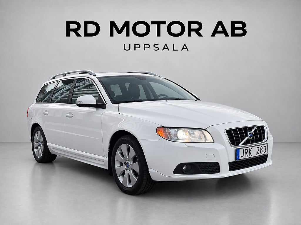 Volvo V70 2.0F Summum Nybesiktigad Drag M/K-värmare S+V-hjul