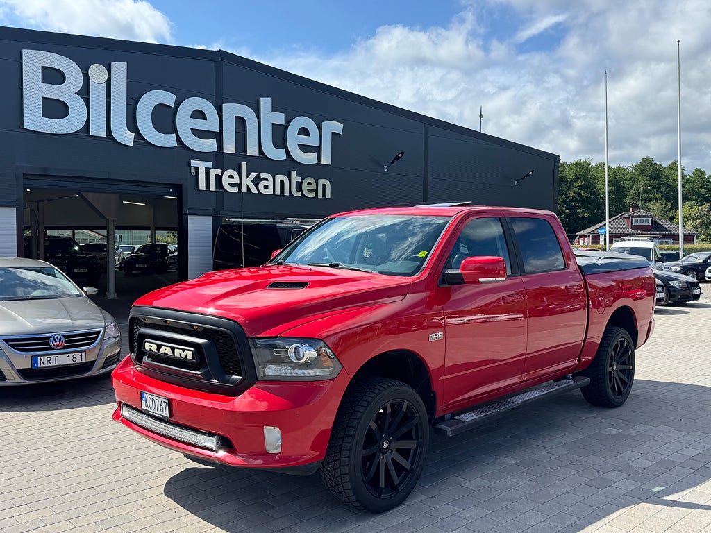 RAM 1500 Crew Cab 5.7 V8 HEMI 4x4 TorqueFlite Euro 5