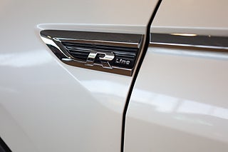 SUV Volkswagen Tiguan 8 av 33