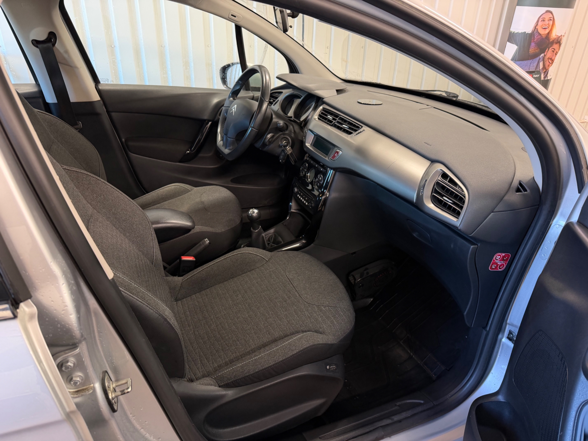 Citroen C3 1.2 PureTech VTi 2016, bild 5/36