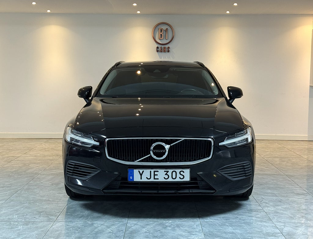 Volvo V60 T6 Twin Engine AWD Geartronic Momentum Advanced MOMS