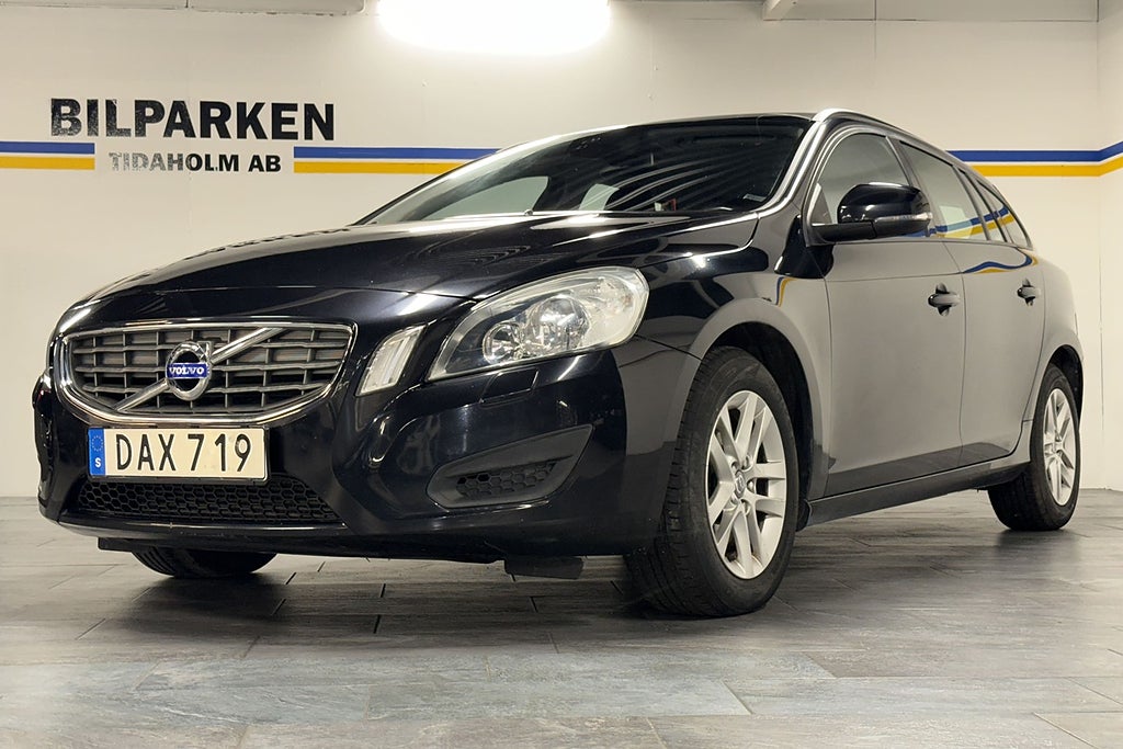Volvo V60 D2 Momentum, M-värmare(tid ur), drag, Finans