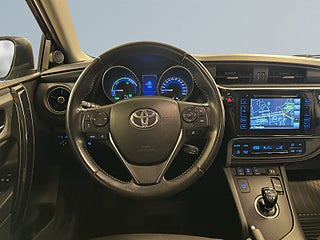 Toyota Auris Hybrid e-CVT Active Plus Kamera GPS Psens Kamkedja SoV – bild 9