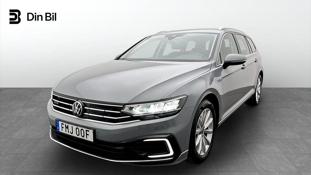 Volkswagen Passat Sportscombi GTE DSG Drag/Navigation/Backkamera