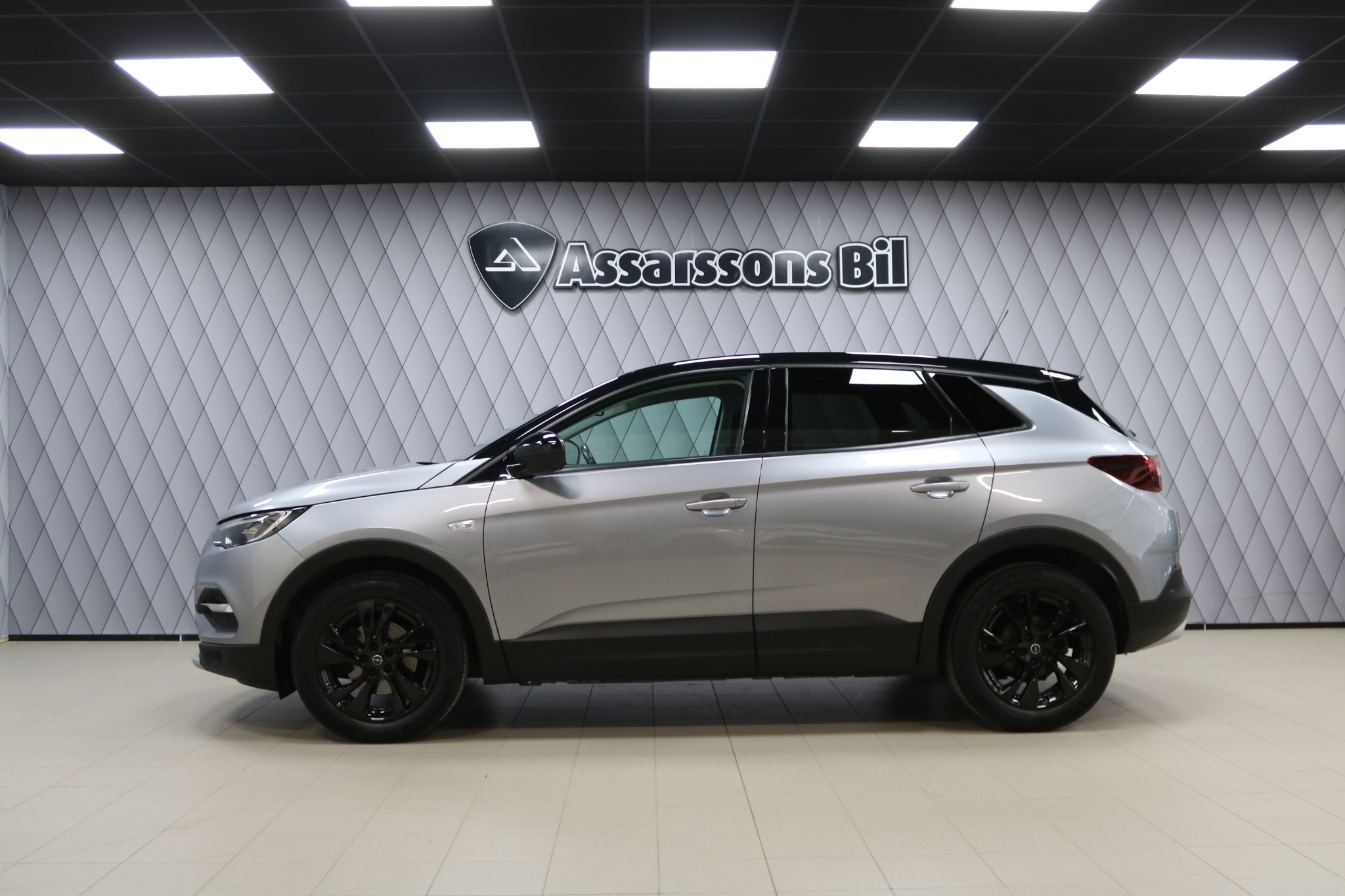 Opel Grandland X 2021, kuva 3/10