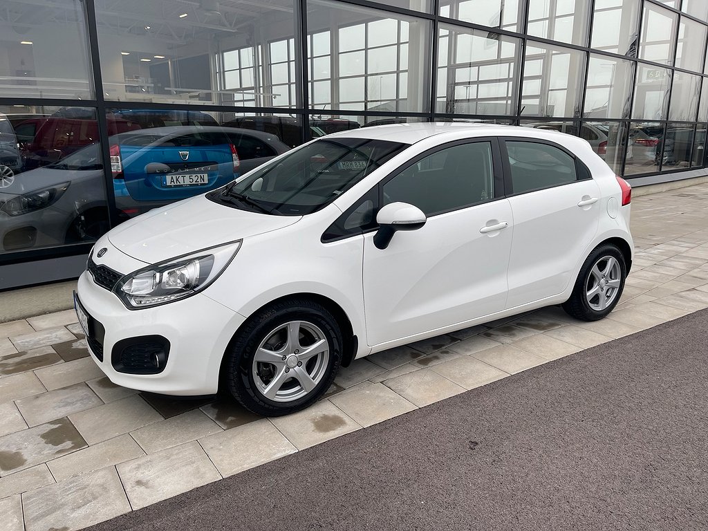 Kia Rio 5-dörrar 1.4 109hk CVVT GLS, Drag, V-hjul