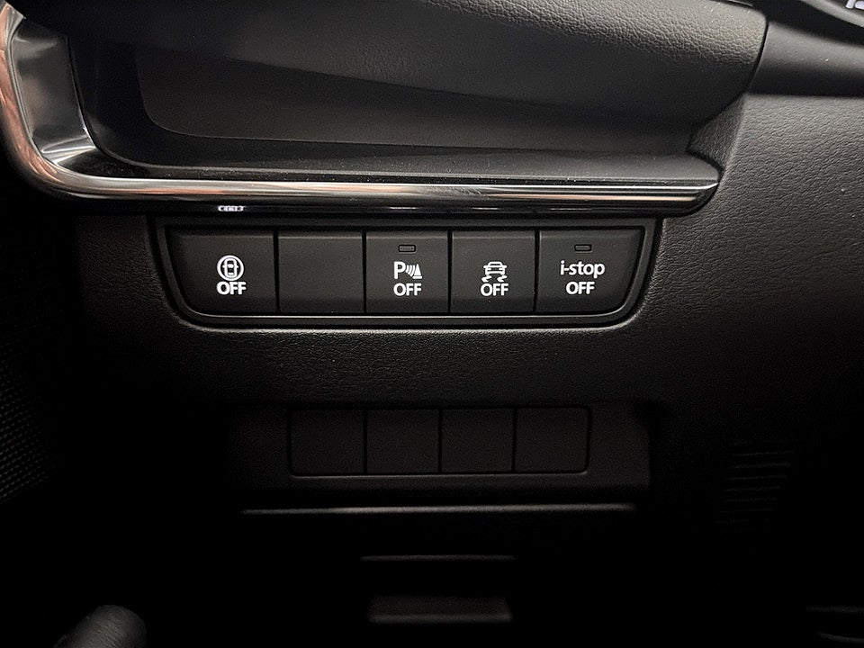 Bild på Mazda 3 Hatcback 2.0 SKYACTIV-G M 150hk Aut B-KAMERA RATTVÄRME