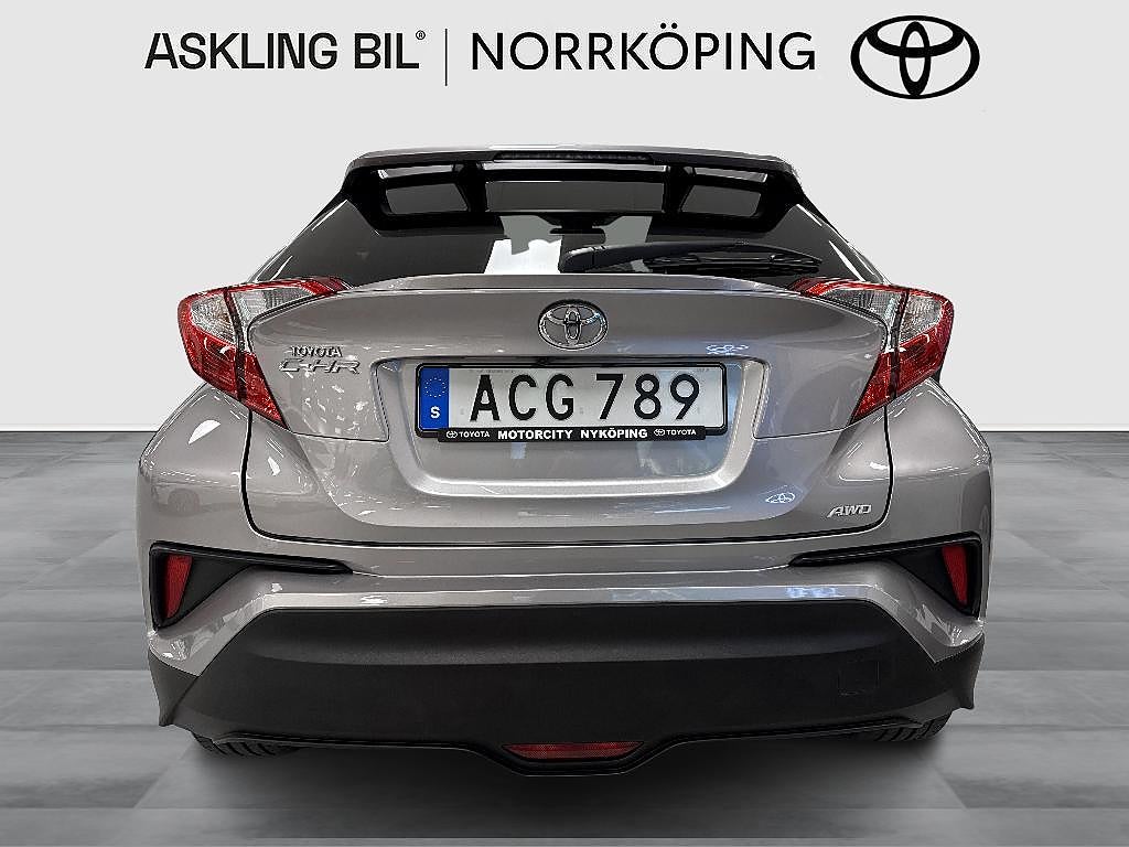 Toyota C-HR 2018 - miniatyr 5