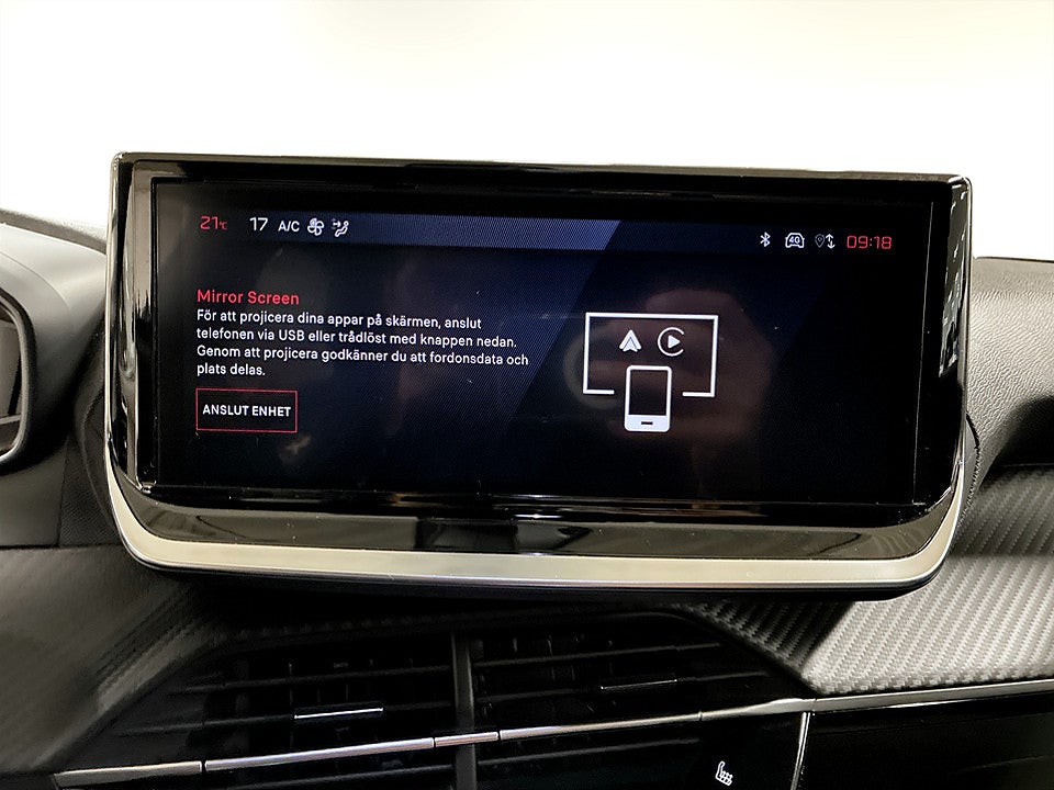 Bild på Peugeot 2008 Allure 1.2 PT 130hk B-KAMERA CARPLAY