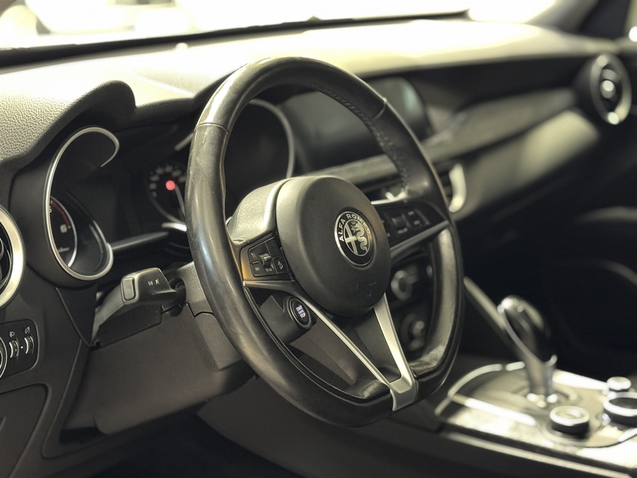 Alfa Romeo Stelvio 2019, kuva 5/35