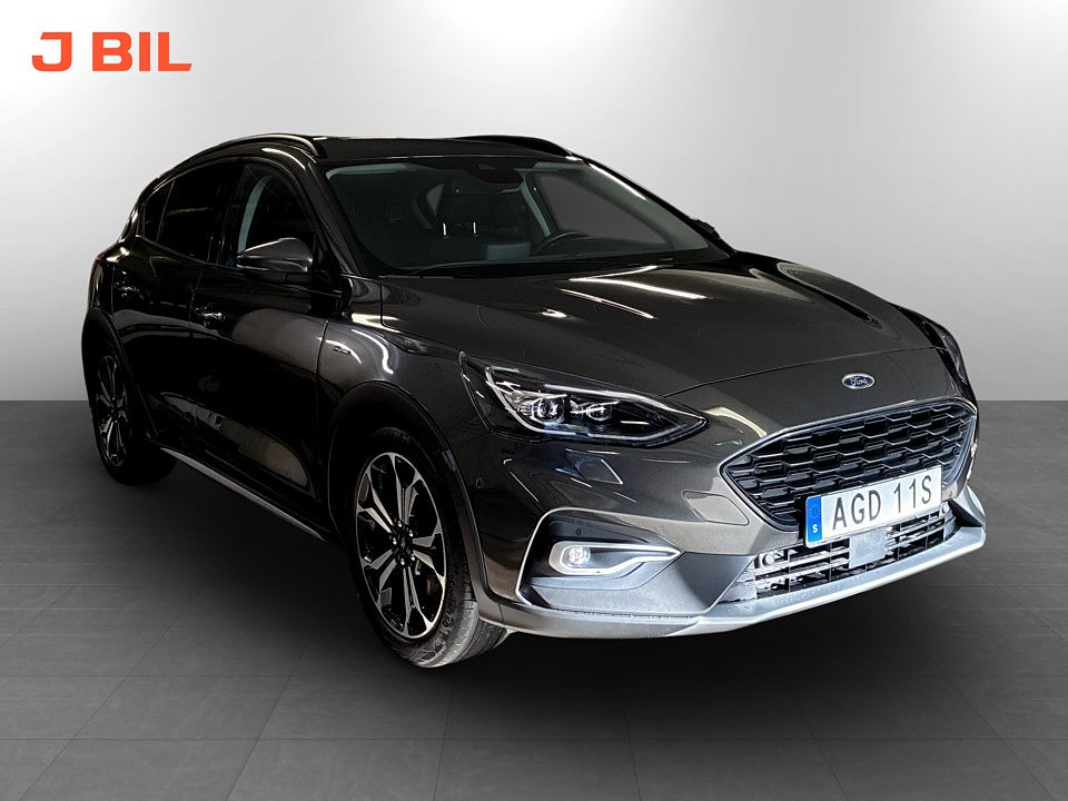 Ford Focus Active 5dr 1.0 EcoBoost 125hk Aut DRAG RATTVÄRME