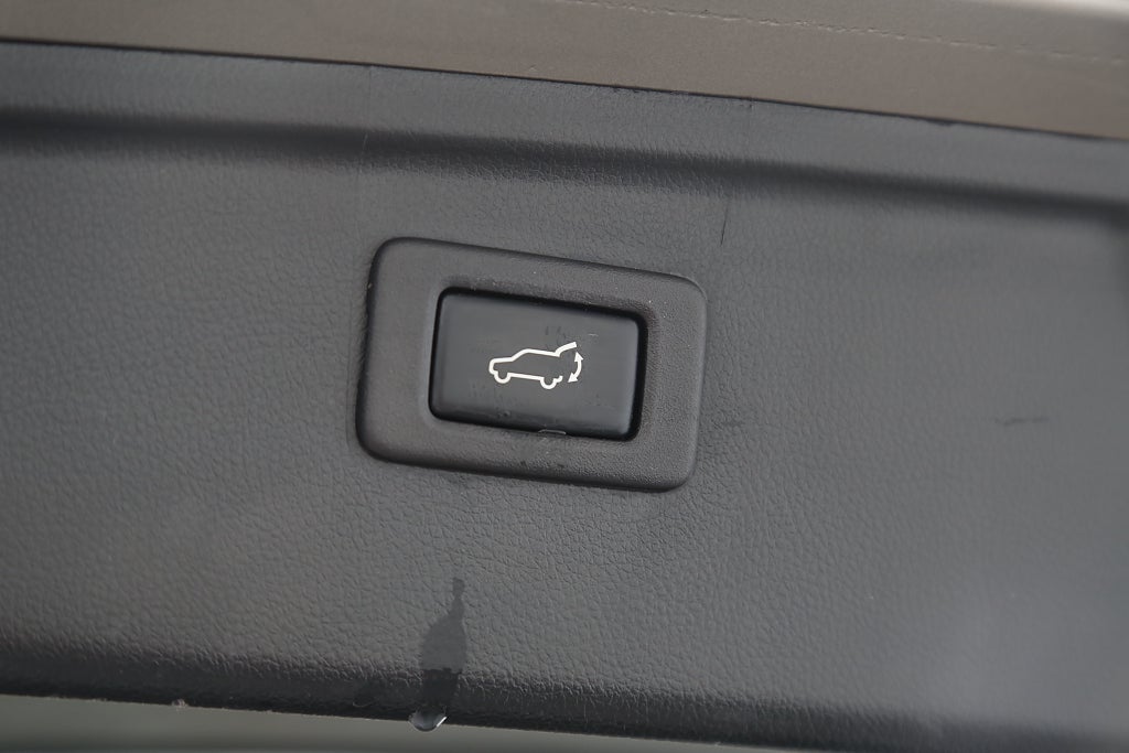 Subaru Outback 2,0D 150hk Summit AWD Aut H/K Skinn Drag