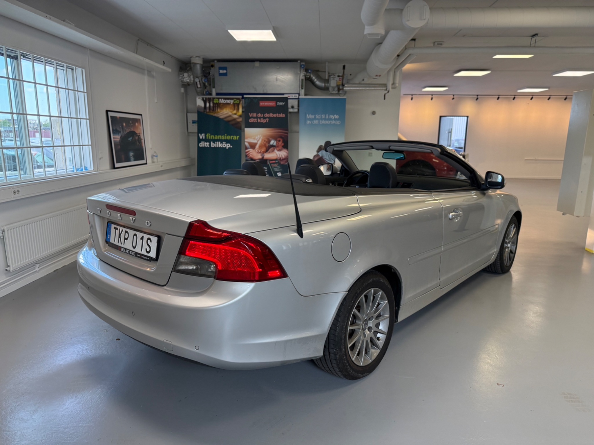 Volvo C70 2.0 D 2010, bild 4/41