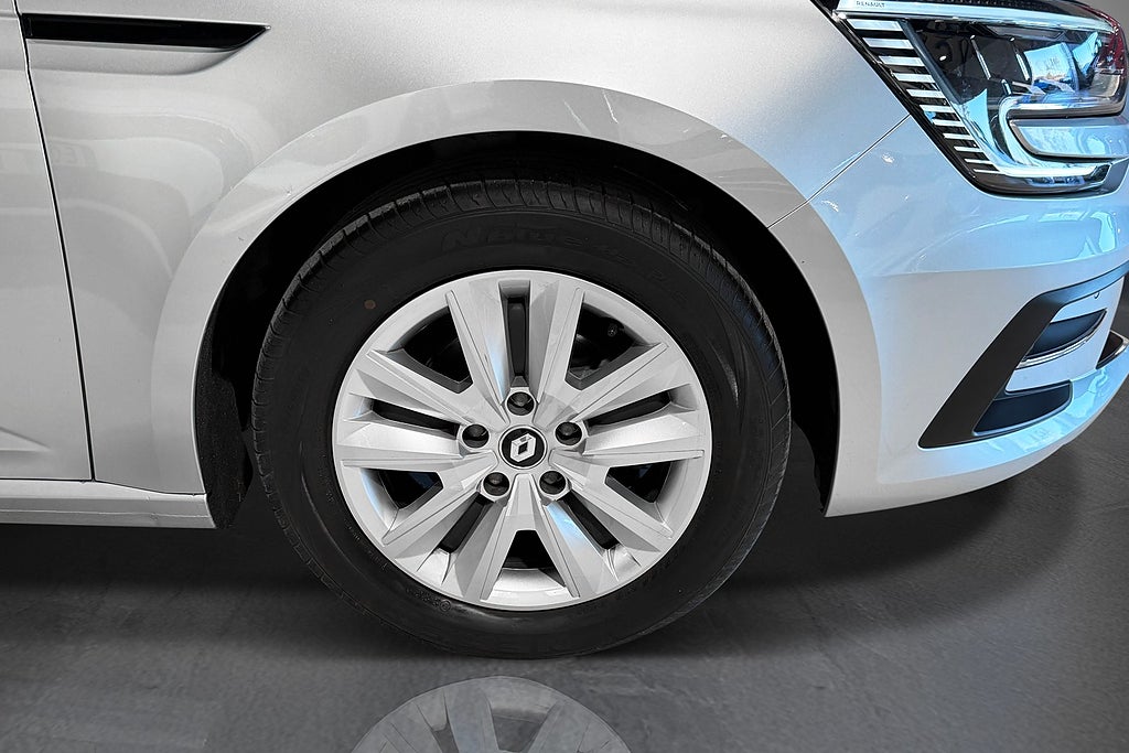 Renault Mégane Sport Tourer 1.3 TCe 140hk Equilibre P-Sensorer Moms