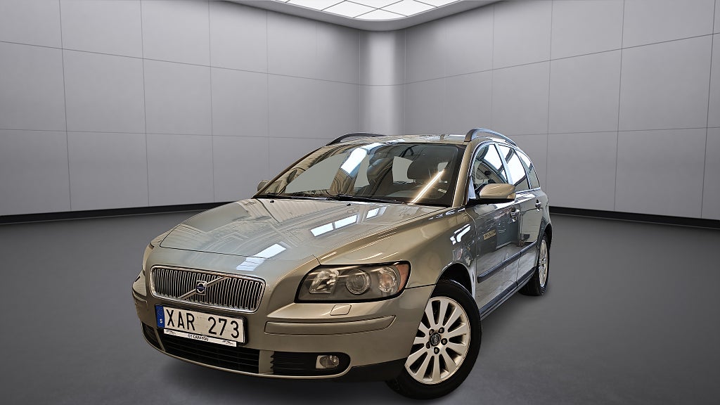 Volvo V50 2.4 Kinetic Euro 4 Nybesiktigad/ Nyservad/ 2-Ägare