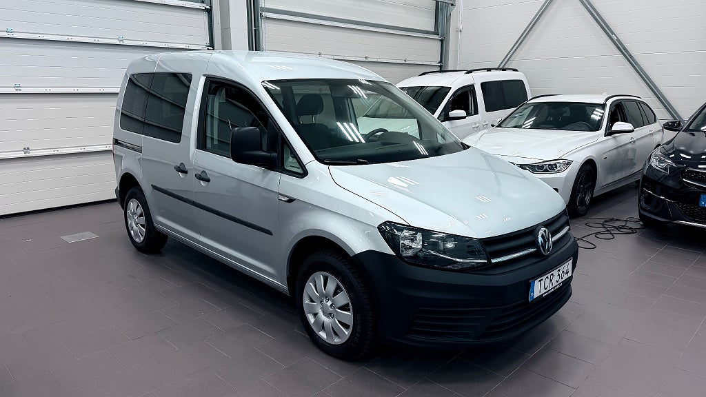 Volkswagen Caddy Combi Life 2.0 TDI 1-Ägare Drag 5 sits