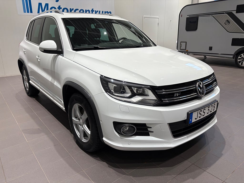 Volkswagen Tiguan 2.0 TDI DPF BMT 4Motion R-Line*Värmare, Drag*