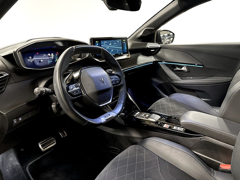 Bild på Peugeot E-208 GT 50kWh 136hk Aut NAV B-KAMERA CARPLAY