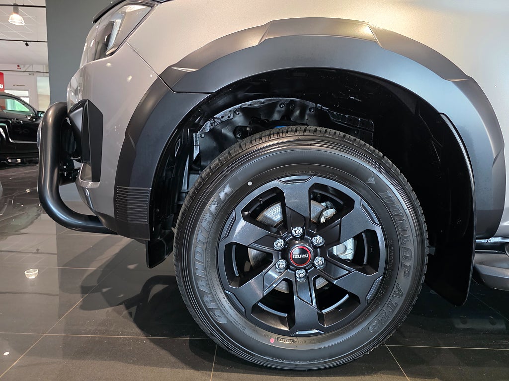 Isuzu D-Max XRX Double Cab CNG Låg skatt Snabb lev Ny modell - bild 9